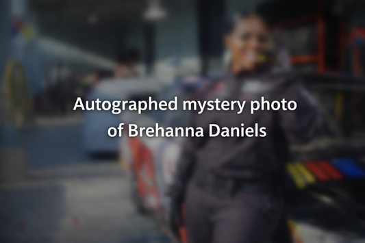 PERSONALIZED AUTOGRAPHED 5 X 7 PHOTO - Brehanna Daniels